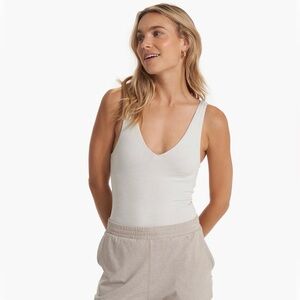 Vuori halo bodysuit in salt heather